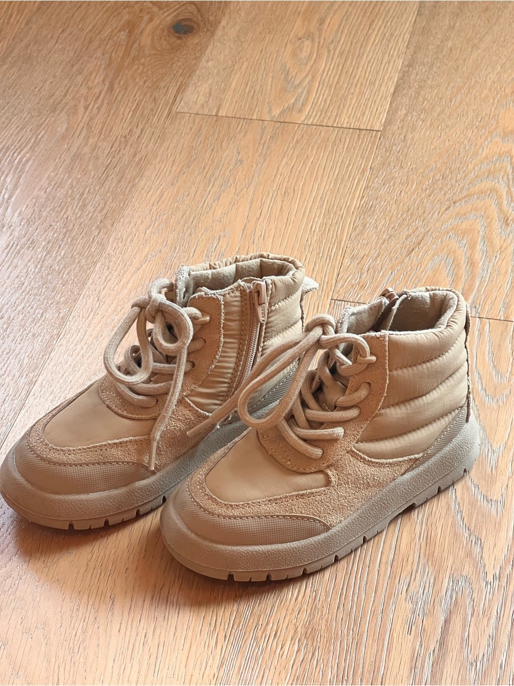 Zara Kids High-Top Lace-Up Boots in Beige